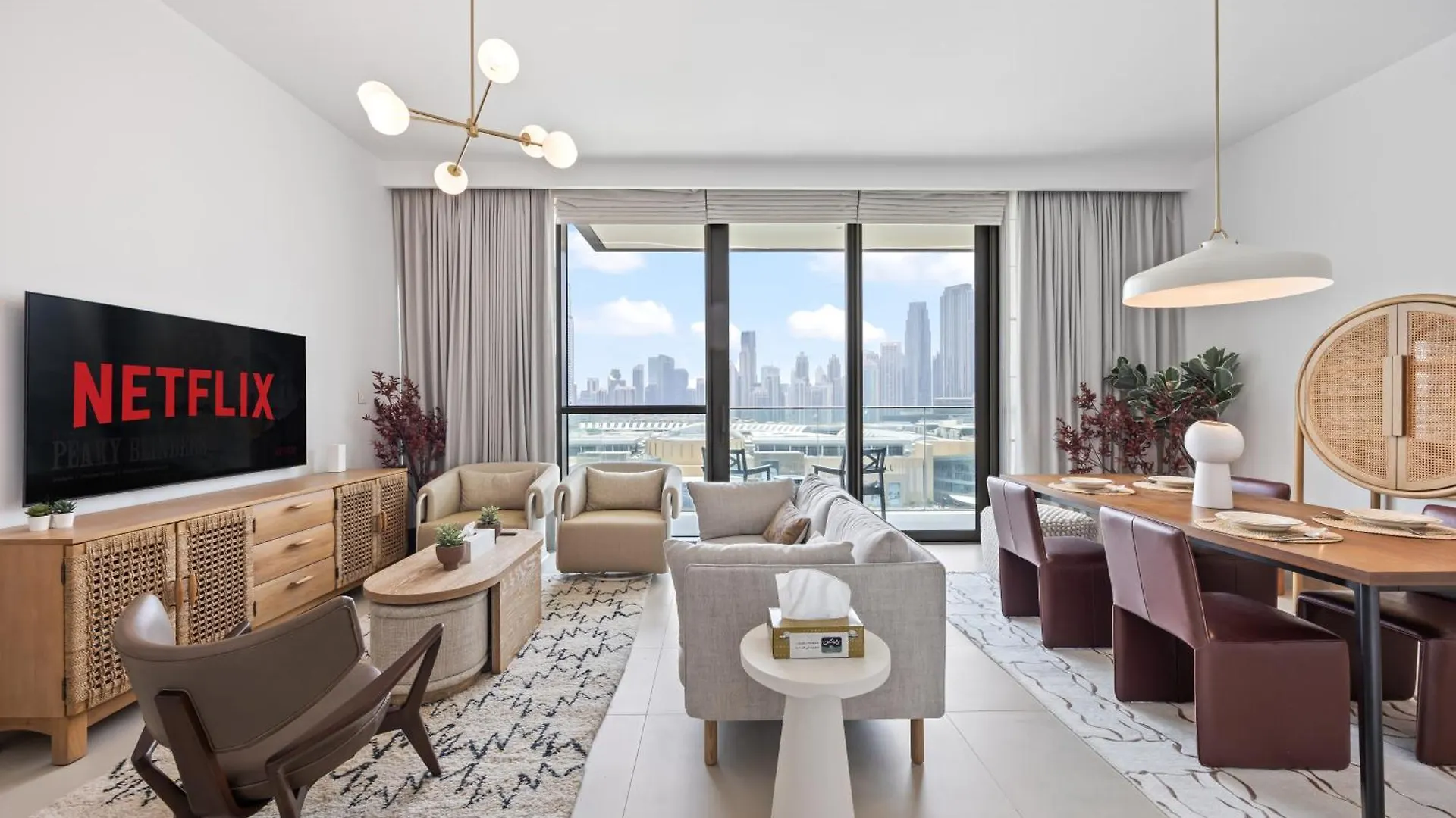 Elite Escape - 3 Bhk Burj View & Dubai Mall Access Apartment